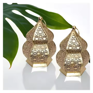 Classic Metal Lanterns Wholesale Modern Home Ramadan Decorations Handmade Eco-Friendly Hanging <b>Candle</b> Customized Color Logo Home - Product Image 1