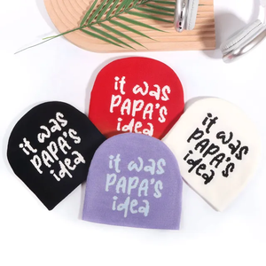 Venta al por mayor de gorro tejido Jacquard para hombres y adultos unisex logotipo personalizado para actividades al aire libre diseño único - Product Image 1