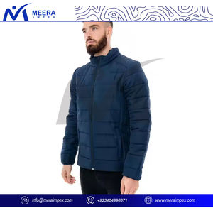 Ensemble d'uniformes personnalisés pour hommes avec fermeture à glissière et isolation pour clubs, uniformes du personnel et conditions hivernales en plein air - Product Image 3