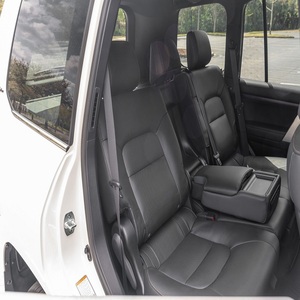 ข้อเสนอสุดพิเศษ! โตโยต้า แลนด์ ครุยเซอร์ เฮอริเทจ อิดิชั่น ปี 2021 สภาพดีเยี่ยม เครื่องยนต์ V8 5.7 ลิตร ขับเคลื่อน 4 ล้อ สีขาว Blizzard Pearl รถ SUV ระดับหรู - Product Image 4