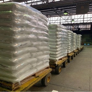 ผงยางคลอโรพรีน CR248 S เกรดขึ้นรูปที่ทนทาน สำหรับชิ้นส่วนยานยนต์ - Product Image 1