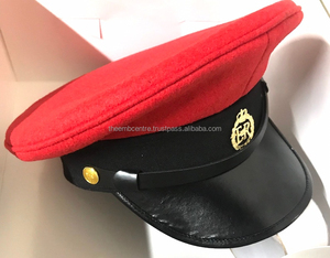 Casquette blanche uniforme de haute qualité avec insigne de lingot casquettes en gros Epeaked prix bon marché personnalisé à vendre - Product Image 2