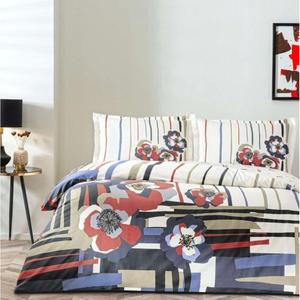 Ensemble housse de couette double satin rouge Vanessa Accessoire de chambre élégant et luxueux - Product Image 1