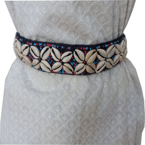 Coquille de coton perlé ceinture pour femmes mode noir sac blanc Western OEM Logo Style boucle tissu emballage pièces couleur royaume-uni - Product Image 4