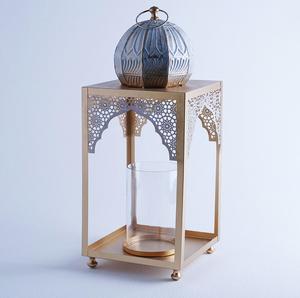 Linterna de vela marroquí con cúpula metálica decorativa de color azul y dorado al por mayor para decoraciones domésticas de Ramadán y Eid - Product Image 6