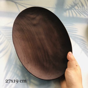 Grande assiette ronde en bois naturel, plateau de service en bois, fabrication artisanale fabriquée par VITRAPRO - Product Image 5