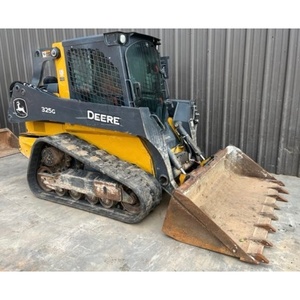 Assez utilisé 819 heures JD 325G puissant Skid Steer avec moteur 55.18kW entièrement entretenu prêt à l'emploi - Product Image 4