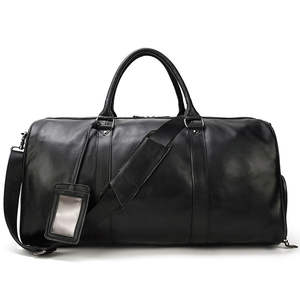 Elegantes bolsos de fin de semana para mujer creados con texturas de diseño elegantes y espacio práctico para el uso diario - Product Image 6