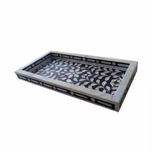 Plateau de service artisanal personnalisé en bois indien avec incrustations d'os, écologique, sur le thème bouddhiste, pour une décoration intérieure élégante - Product Image 1