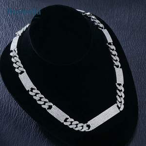 "Chaîne cubaine en moissanite glacée en or blanc 14 carats et argent 925 pour maillon rectangulaire Men-12mm" - Product Image 2