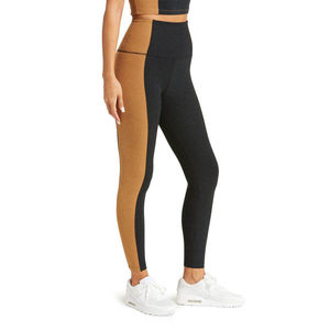 เลกกิ้งเอวยางยืดทรงคลาสสิกสำหรับผู้หญิง ออกกำลังกาย ฟิตเนส โยคะ ชุดกีฬา เลกกิ้งไร้ตะเข็บรัดรูป - Product Image 6