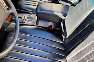 Mercedes-Benz 450SL de 1979, Usado, Motor V8 de 4.5 Litros, Color Rojo Brillante Metálico, Techo Rígido Incluido - Product Image 5