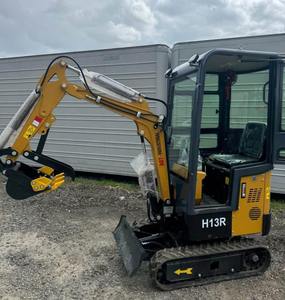 Nouvelle mini-pelle à vendre avec moteur Kubota, capacités de 1,5 tonne, 1,8 tonne, 3,5 tonnes et 1 tonne, avec vérin hydraulique Eaton, achetez maintenant - Product Image 4