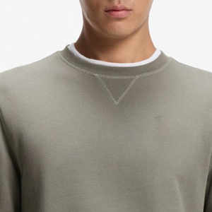 Sudadera para Hombre con Cuello Redondo, Diseño Regular, Precio al por Mayor, Color Sólido, Diseño de Alta Calidad con Logotipo Personalizado - Product Image 2