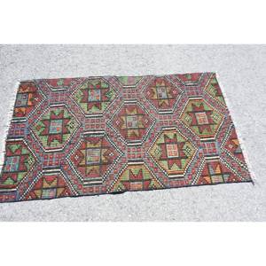 Tapis traditionnel rouge vert 2,9x4,9 pieds Tapis turcs - Product Image 3