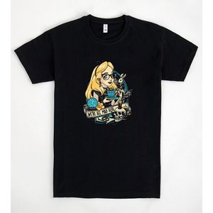 Maglietta a maniche corte Whimsical Wonderland per adulti, unisex, nera, girocollo, con grafica Fantasy Tea Party - Product Image 1
