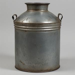 Bidon de lait galvanisé fabriqué à la main rustique classique avec une forme forte parfait pour les cuisines café de jardin extérieur et intérieurs antiques - Product Image 4