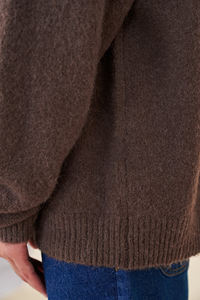 Chandails pour hommes en mohair de couleur unie avec logo brodé personnalisé de haute qualité - Product Image 3
