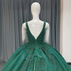 Vestido de Fiesta Largo hasta el Suelo con Cuello en V, Apliques de Lentejuelas Brillantes ANY191, Color Verde Esmeralda, Estampado Natural, Estilo Princesa - Product Image 6