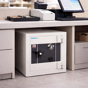 Coffre-fort ignifuge Challenger taille 2 pour caisse de magasin de détail - Product Image 1