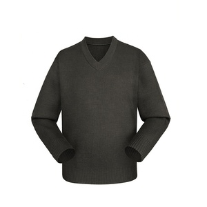 Pull tactique à col en V en laine acrylique - Product Image 5