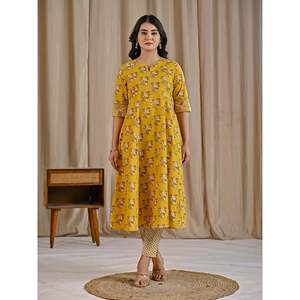 Traje Anarkali de Algodón con Estampado Floral Amarillo Jaal, Conjunto de Pantalón Salwar de Diseño Étnico Moderno para Fiestas y Ocasiones Especiales, Hecho de Tela de Red - Product Image 3