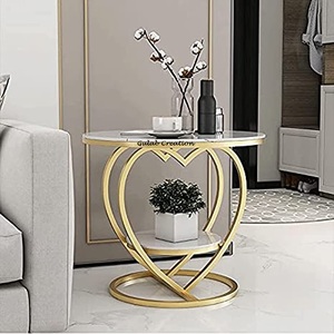 Mesita de noche de mesa de madera en forma de corazón con marco de metal elegante mesa de acento central para decoración de dormitorio, sala de estar o salón - Product Image 2