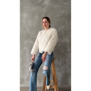 เสื้อโค้ทขนเฟอร์เทียมสีครีมสำหรับผู้หญิง Topshow ขายส่งเสื้อแจ็คเก็ต - Product Image 3