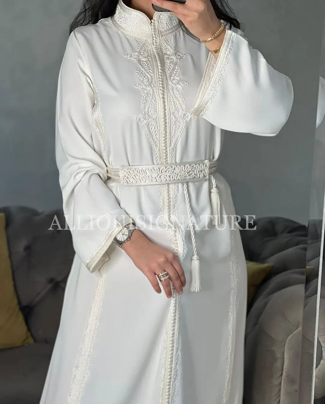 Marroquino whiteSatin Caftan Kaftan vestido árabe com handwork muito bonito para menina mulher muçulmana europeu atacado