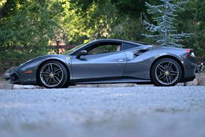 Gran Oferta, ¡Aprovecha! Ferrari 488 GTB Coupé 2016, Listo para Enviar - Product Image 3