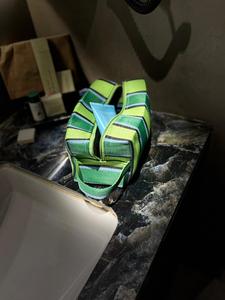 กระเป๋าผ้าไนลอนสำหรับเดินทางชายหาดมีซิปใช้ซ้ำได้เป็นมิตรต่อสิ่งแวดล้อม - Product Image 4