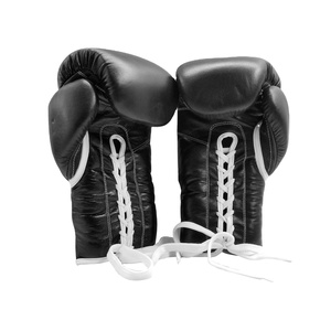 Guantes de Boxeo Personalizables de Cuero Vacuno Premium con Cierre de Cordones y Gancho en la Muñeca, Logotipo Personalizado con Serigrafía - Product Image 3