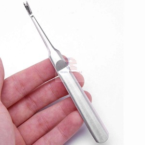 Pousse-cuticules professionnel en acier inoxydable double extrémité, écologique et durable, outil de nettoyage des ongles - Product Image 3