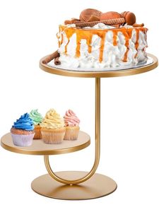 ขาตั้งเค้กโลหะสีเงินทันสมัย พร้อมหน้าท็อปทรงกลมและลวดลายประณีต เหมาะสำหรับงานน้ำชาในสวนและโอกาสพิเศษ - Product Image 3