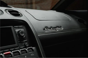 Auto Deportivo Exótico V10 2024 Usado, Coupé de Alto Rendimiento Premium, Transmisión Automática, Asientos de Cuero, Techo Panorámico, Avanzado - Product Image 3