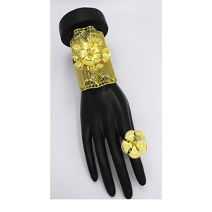 สร้อยข้อมือเจ้าสาวพร้อมแหวนสวมนิ้วเครื่องประดับดูไบเครื่องประดับเจ้าสาวอินเดียคอลเลกชันเครื่องประดับเทียมดีไซน์ - Product Image 2