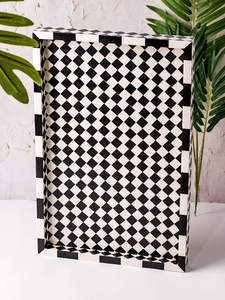 Bandeja de servicio de resina con incrustaciones de hueso en forma de rectángulo de la mejor calidad, diseño elegante pulido con mango de dos lados ecológico para hoteles - Product Image 4