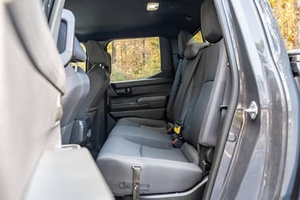 รถมือสอง พวงมาลัยซ้าย/ขวา ปี 2024 โตโยต้า คอมมาร์ซ รุ่น SR5 แบบดับเบิ้ลแค็บ - Product Image 4