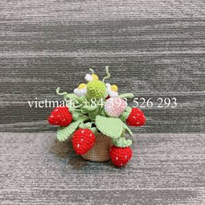 Factory Direct Price Cute Handmade Strawberry Flowerpot Home <b>Decor</b> Festival Gift <b>Artificial</b> <b>Flower</b> Knitting <b>Flower</b> Crochet Gift - Product Image 4