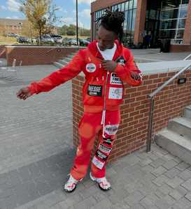 เสื้อมีฮู้ดสำหรับผู้ชายชุดเสื้อมีฮู้ดผ้าซักแบบสวมศีรษะโลโก้พลอยเทียมปักลายตามสั่งแนวสตรีท - Product Image 3