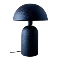Lampe de table Boaz, design européen moderne et élégant, 20 pouces, écologique, à intensité variable, en fer texturé noir, pour la maison et la chambre à coucher