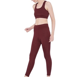 Conjunto de Leggings y Sujetador Deportivo de Yoga para Mujer, con Logotipo Personalizado, Cintura Alta Elástica, Efecto Push-Up, Ropa Deportiva, Color Sólido - Product Image 1