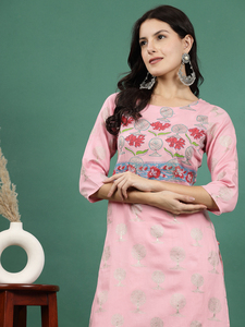 Haute sur demande à la mode Top qualité femmes rose broderie droite Kurta brodé avec travail imprimé exportateur indien - Product Image 6
