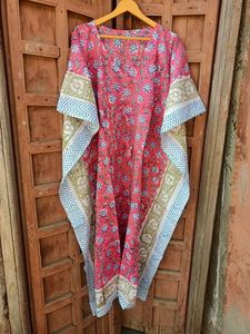 Robe caftan indienne en coton faite à la main pour femmes longue impression florale Maxi couverture de plage bloc à la main impression de nuit décontracté longueur au sol - Product Image 5