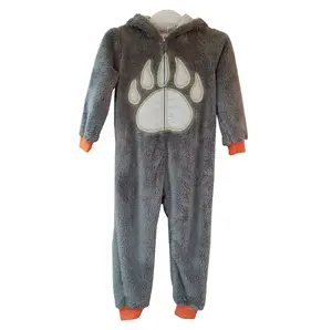 China Fábrica Top Quality remendos personalizados bordado poliéster Pata Urso menino roupas animal onesie para crianças crianças sleepwear