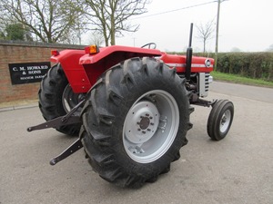 Tracteur à roues Massey Ferguson 185, 55 CV, moteur rouge, tracteur agricole, équipement agricole - Product Image 1