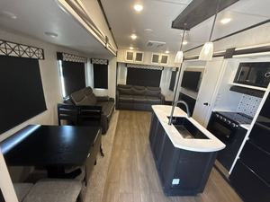 F-o-r-e-s-t R-i-v-e-r W-i-l-d-c-a-t 369MBL 2022 usado, listo para vender - Product Image 2