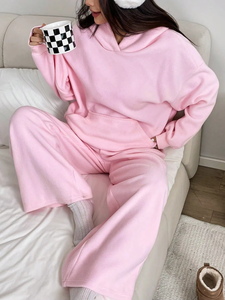 Conjunto de chándal atlético para mujer con sudadera con cremallera y pantalones perfectos para ejercicio deportivo o uso de fin de semana - Product Image 5