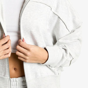 Sudadera con Capucha para Mujer, Diseño Transpirable y Cómodo, Cierre de Cremallera, Tejido Grueso para Invierno, Precio al por Mayor, Diseño OEM - Product Image 3