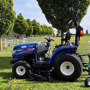 Livraison gratuite <span class=keywords><strong>ISEKI</strong></span> TH5420 Tracteur compact 40HP 4WD, Stage V 1.826L 3 cylindres turbo diesel, transmission HST, capacité de levage 1200kg - Product Image 4